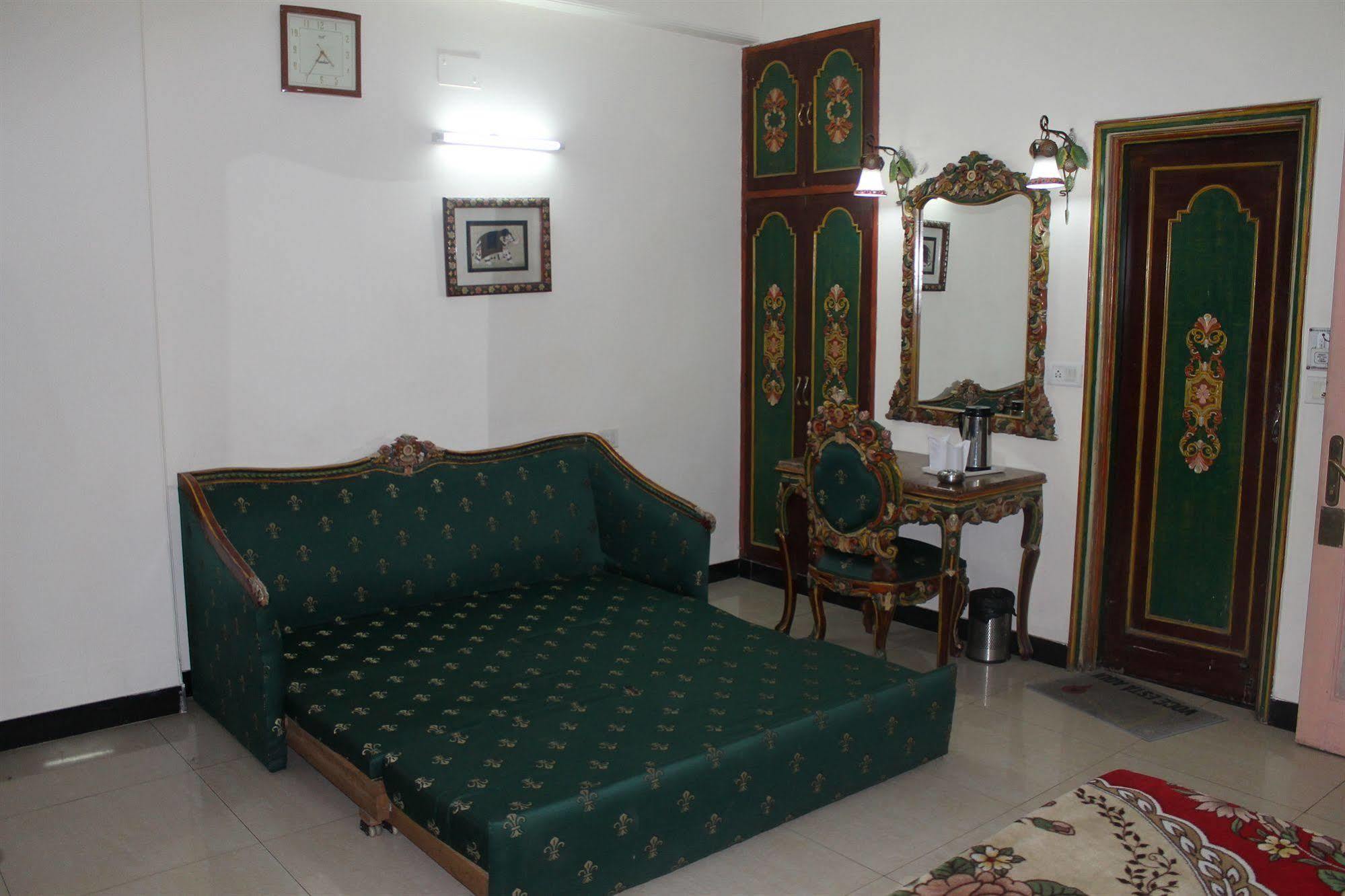 Sunstar Residency