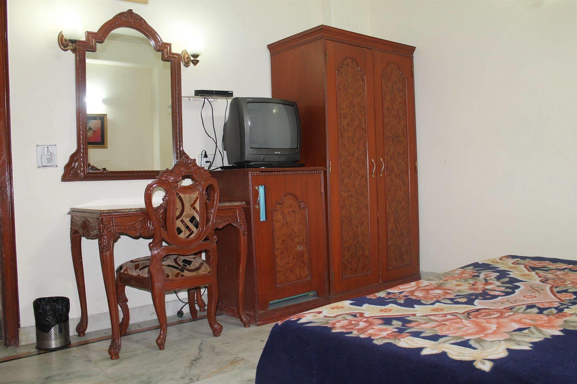 Sunstar Residency Hotel Delhi (National Capital Territory of India)